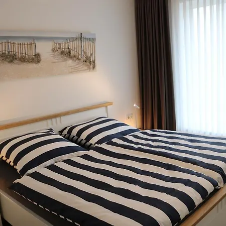 Am Schloss Ranzow - Penthouse Tee 9